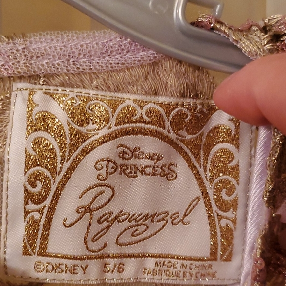 Disney Store original dress, size 5/6 - Picture 4 of 10